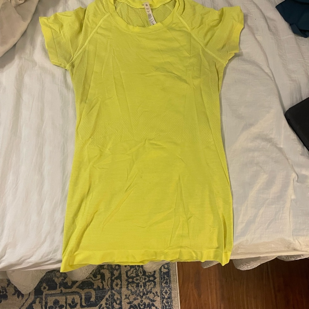 Lululemon Yellow swiftly tech